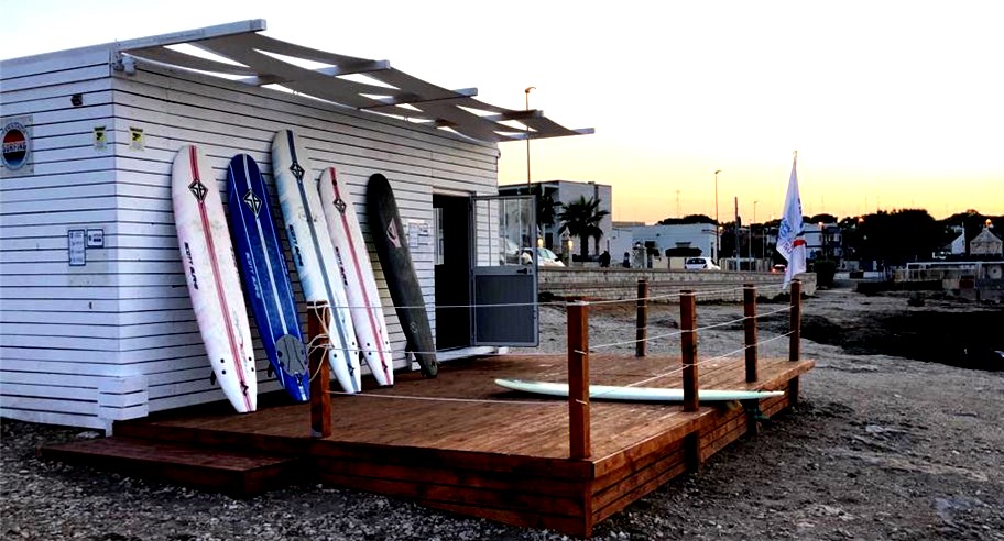 Scuola surf Bari